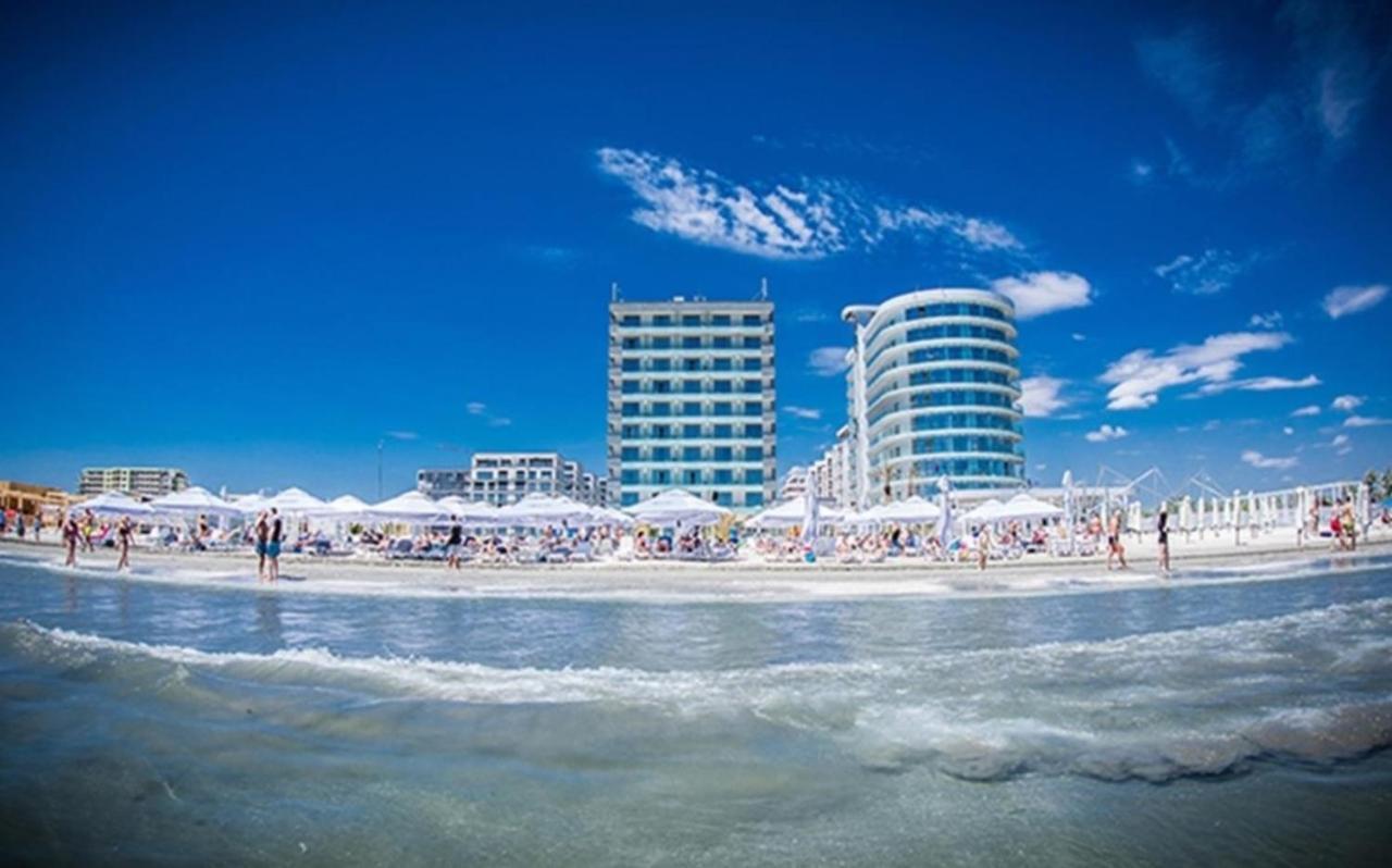 Caesar's Studio Mamaia Exterior foto